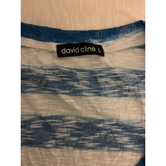 David Cline Women's Blue & White Studded Short Sleeve Top Size Large - Picture 3 of 5